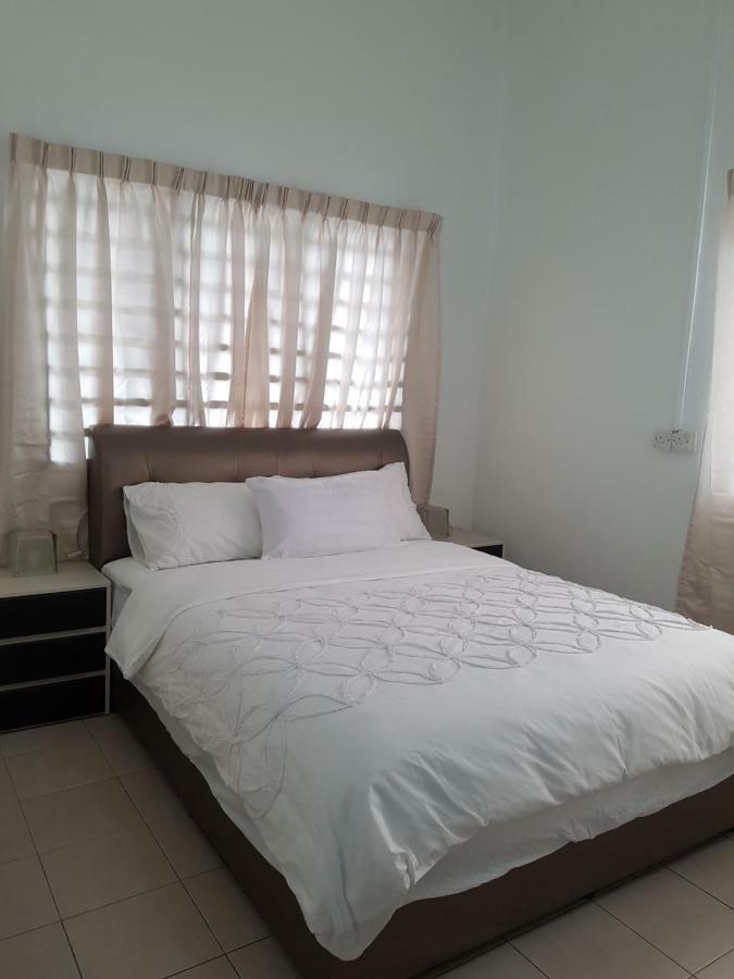 Pinky Villa Ipoh Extérieur photo